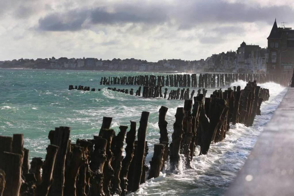Le Plongeoir De Bon-Secours Leilighet Saint-Malo Eksteriør bilde